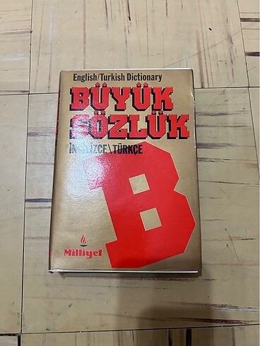 Milliyet İngilizce Türkçe sözlük. 
