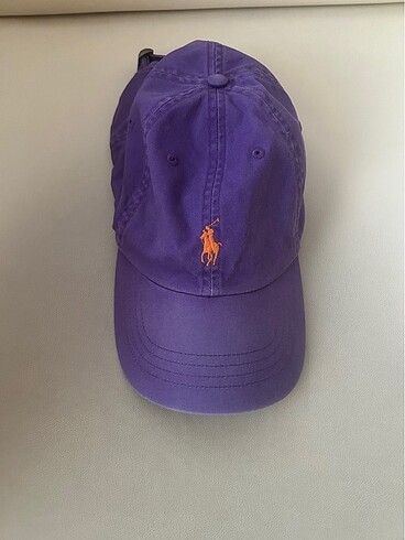 Polo Ralph Lauren şapka.