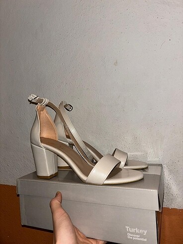 Topuklu Ayakkabı - Görsel 3