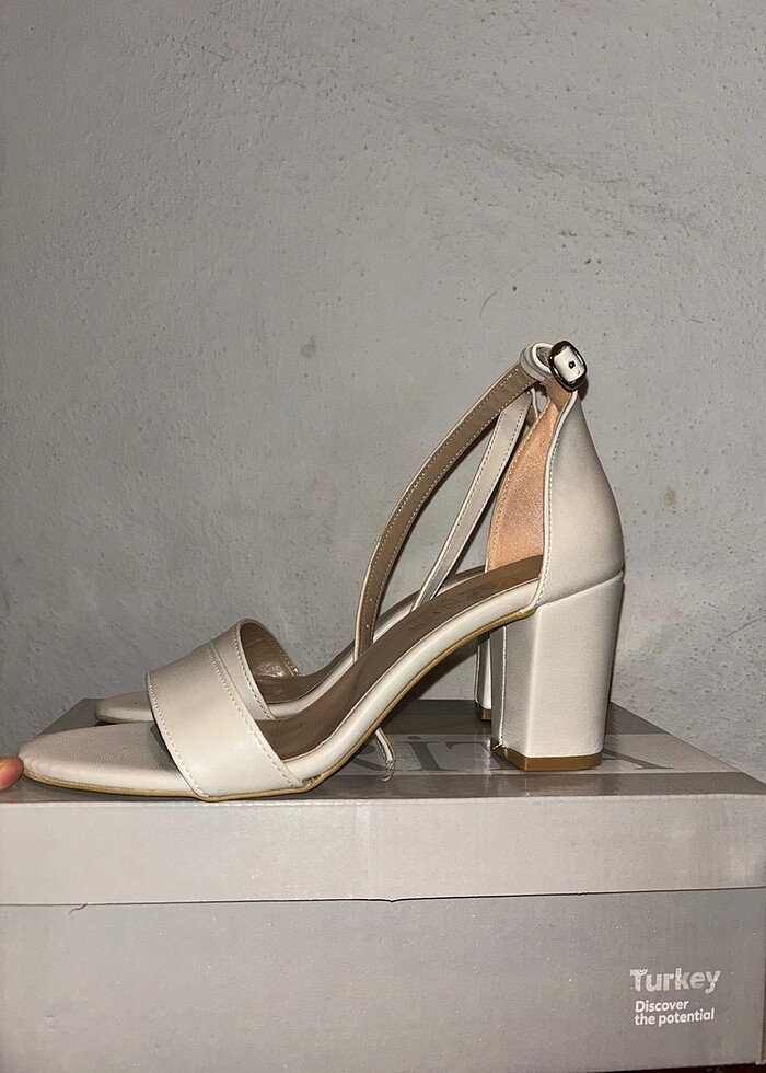 Topuklu Ayakkabı - Görsel 2