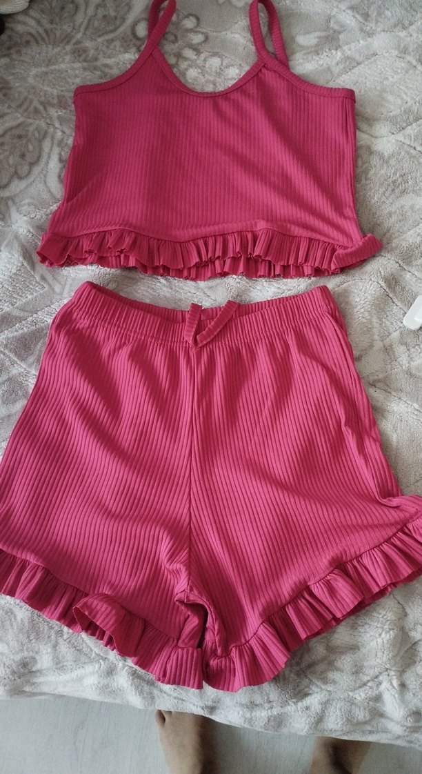 Kırmızı Fırfırlı Kadın Askılı Atlet şort takım - Görsel 2