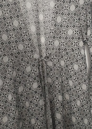 Desenli V Yaka Bohem tunik - Görsel 3