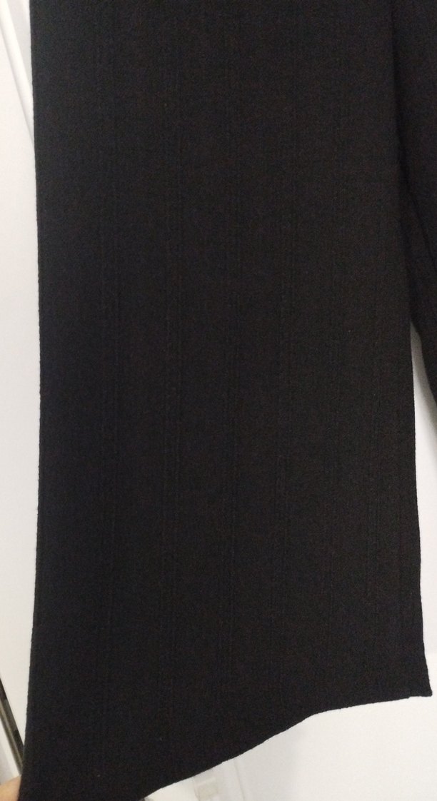 Kadın Siyah Midi Kumaş Pantolon - Görsel 3