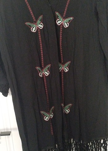 Uzun Siyah Nakışlı Püsküllü Kadın Kimono - Görsel 2