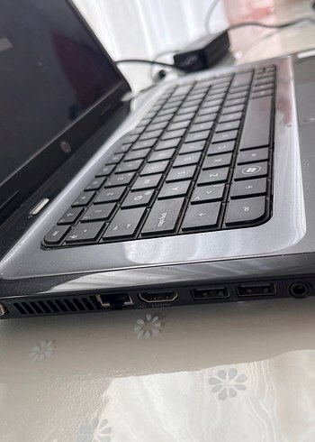 Gri Renkli Laptop Bilgisayar - Görsel 7