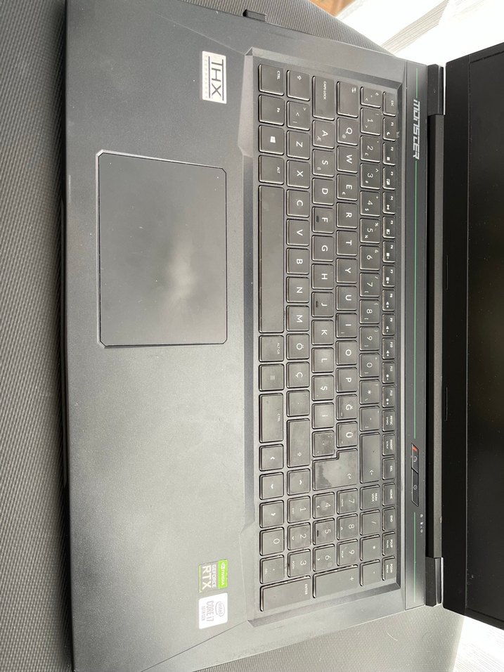 Siyah Monster Oyun Laptopu
Tulpar T7 v20.2 model - Görsel 3