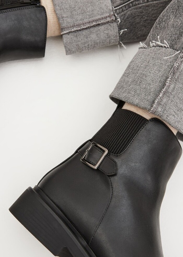 Hafif topuklu Siyah Bot - Görsel 5