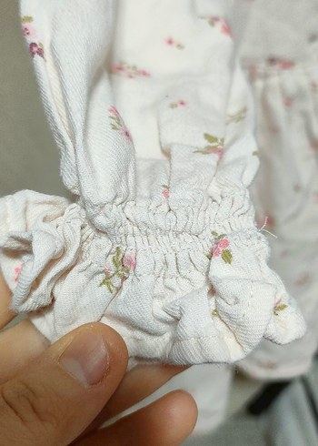 Kız Çocuk Beyaz Çiçekli Uzun Kollu Elbise - Görsel 5