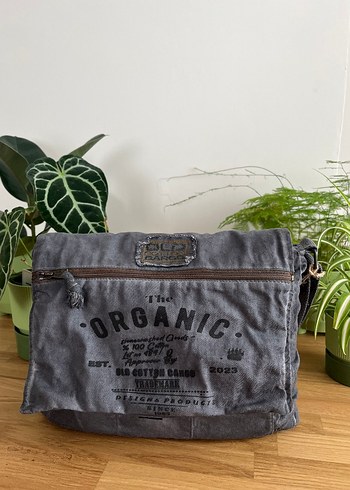Fermuarlı Retro Omuz Çantası