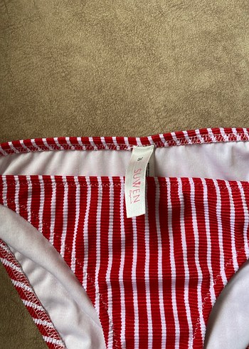 Kırmızı Çizgili Bağcıklı Bikini Altı - Görsel 3