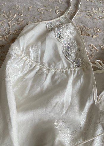 Uzun Beyaz Kadın Sabahlık - Görsel 8