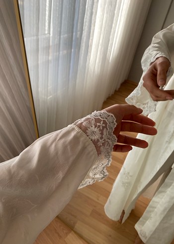 Uzun Beyaz Kadın Sabahlık - Görsel 4