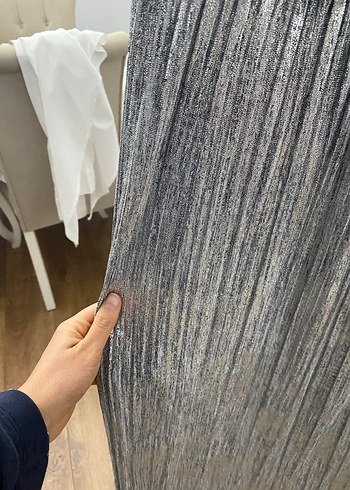 Gri Pilili Uzun Kadın Etek - Görsel 2