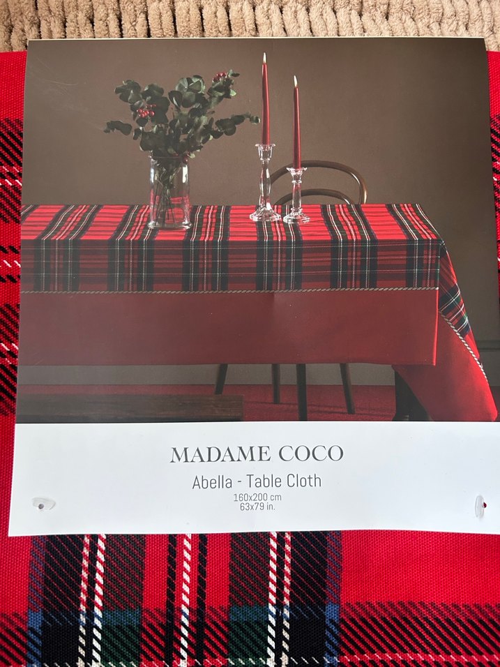 Madame Coco Kırmızı Ekose Masa Örtüsü - Görsel 2