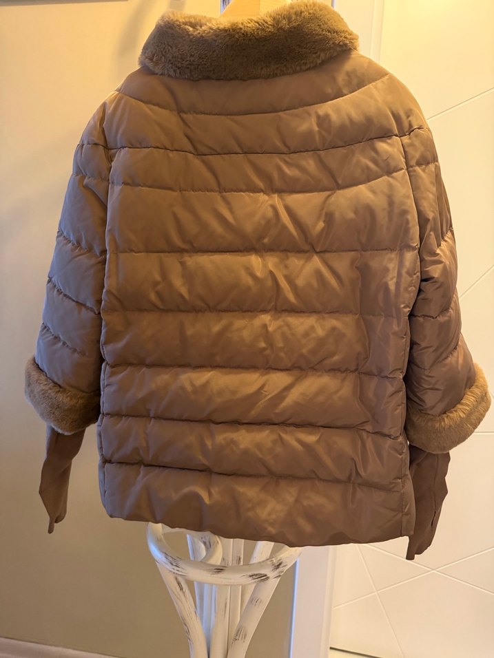 Kürklü Bej Kadın Kışlık Mont - Görsel 2