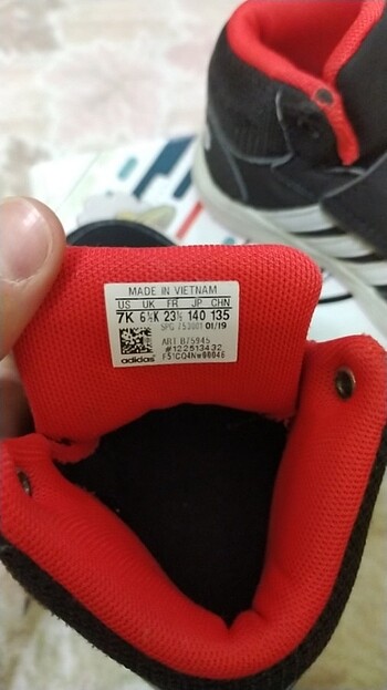 23 Beden Orijinal Adidas Bebek Spor Ayakkabı