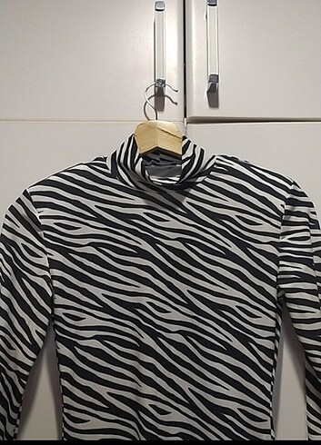 Trendyol & Milla Kadın Zebra Bluz