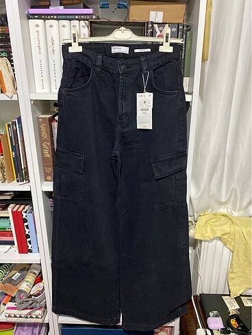 Bershka Pantolon