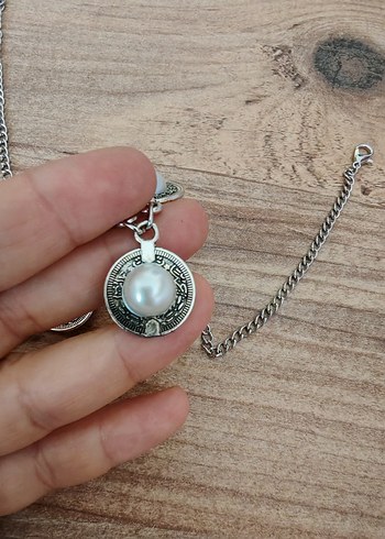 Beden gri Renk Bohem Zincir Detaylı Uzun eskitme Kolye