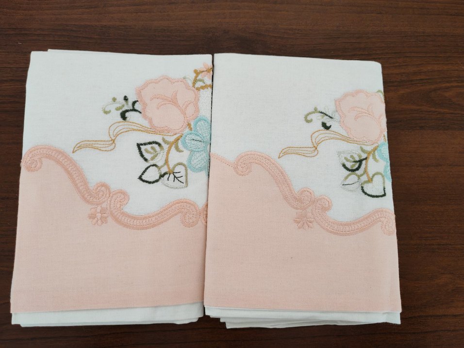 Nakışlı Bej Pastel Yastık Kılıfı - Görsel 3