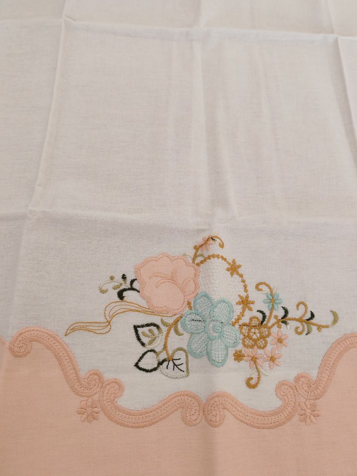 Nakışlı Bej Pastel Yastık Kılıfı - Görsel 4