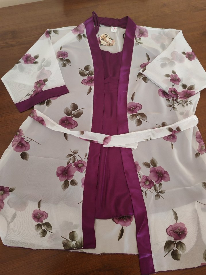 Mor Çiçekli Bohem Kadın gecelik ve sabahlık takımı. - Görsel 2