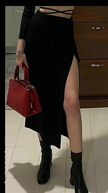 uzun yırtmaçlı etek