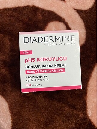 Diadermine Krem