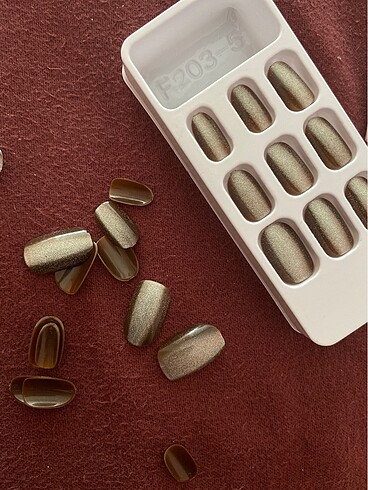 Beden Renk cat eye nails takma tırnak Y2K glazed donut