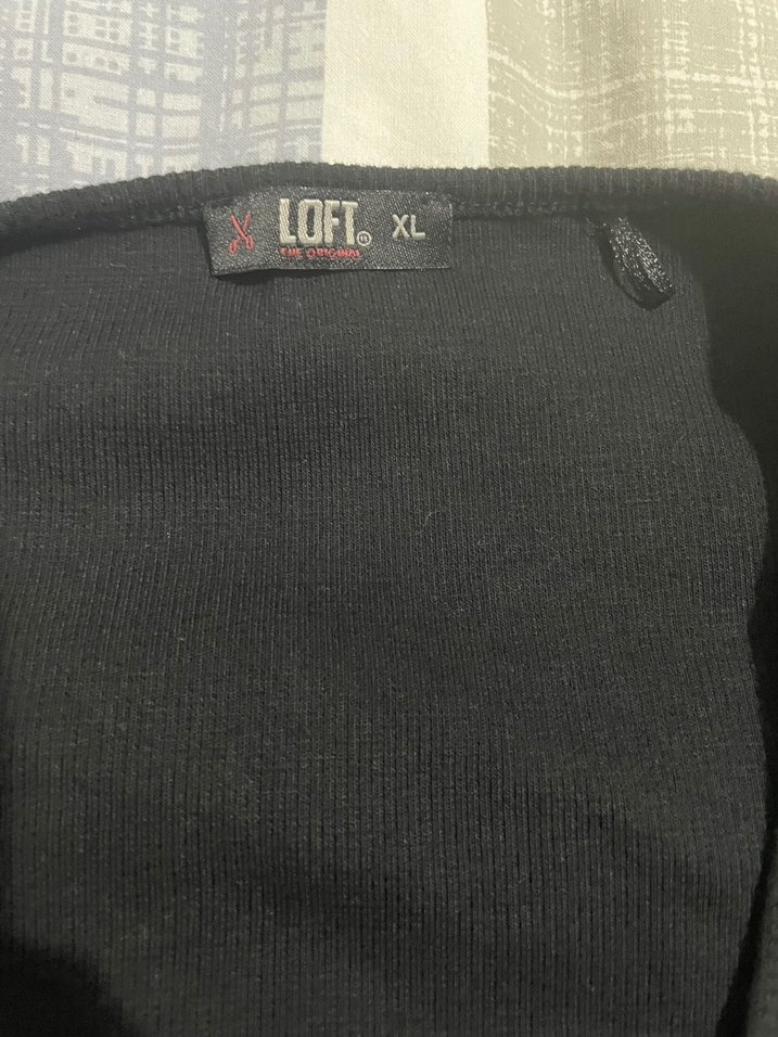 Siyah V yaka crop - Görsel 2