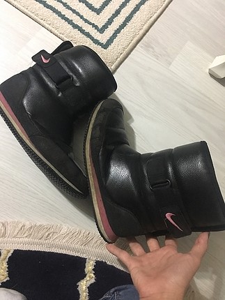 Orjinal nike bot