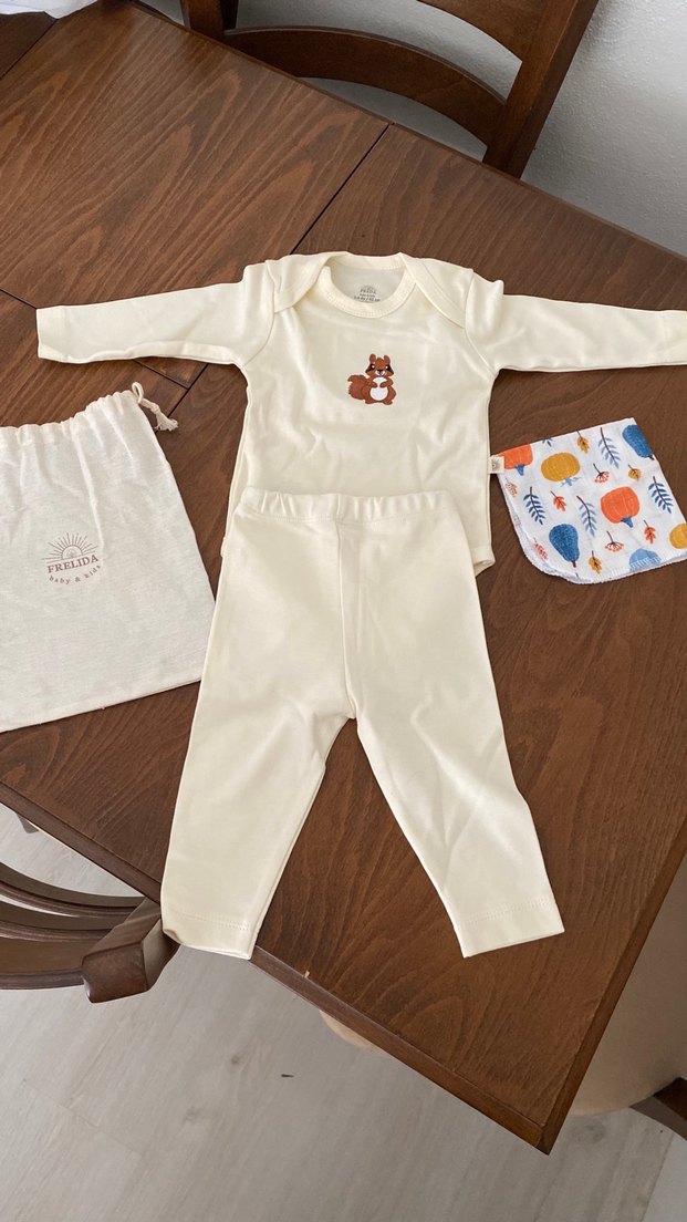 Beyaz Baskılı Pamuklu Bebek Erkek Takımı - Görsel 2