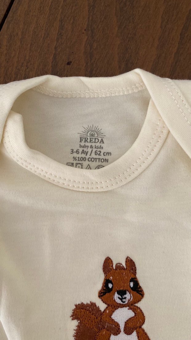 Beyaz Baskılı Pamuklu Bebek Erkek Takımı - Görsel 4