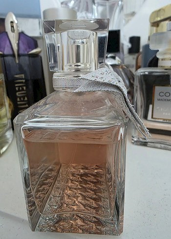 Beden Miss Dior Eau de Parfum Kadın Parfümü