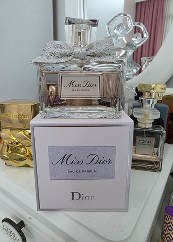 Miss Dior Eau de Parfum Kadın Parfümü