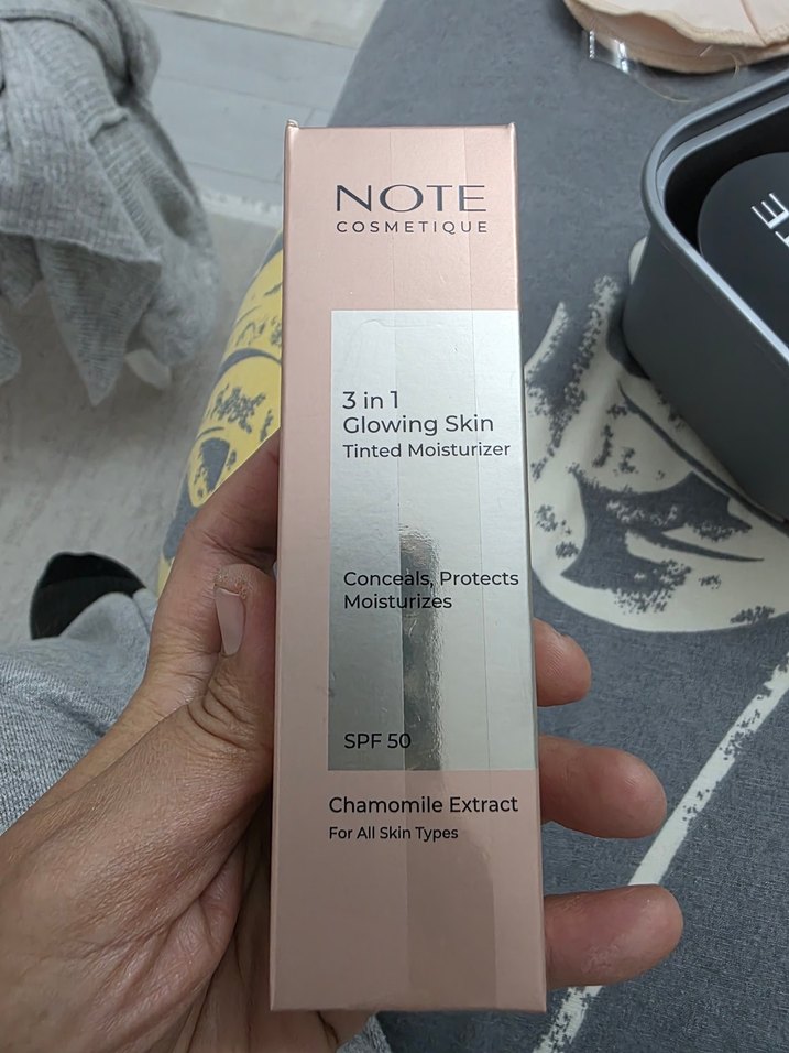 Note 3in1 Işıltılı glowing BB Krem SPF50 30ml - Görsel 2