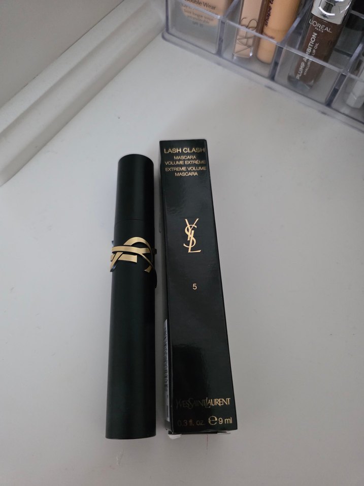 Yves Saint Laurent Lash Clash Maskara Sassy Burgundy - Görsel 2
