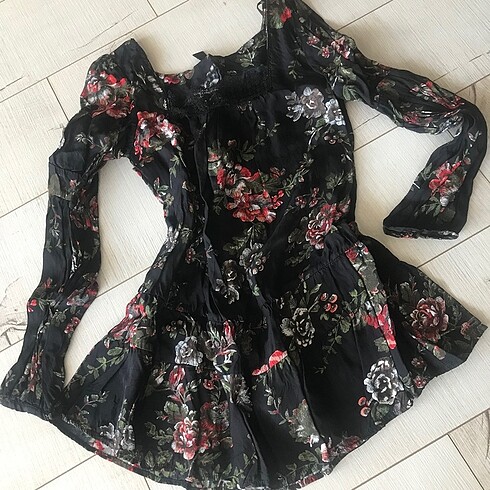 Mango Her bir ürün 50 TL