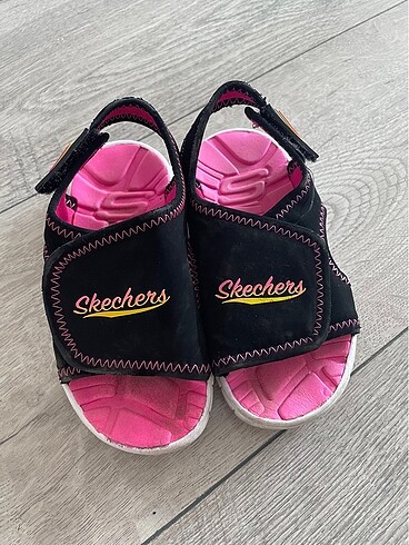 Skechers Sandalet