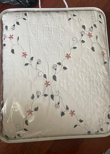 Çift Kişilik Yatak Örtüsü - Görsel 2