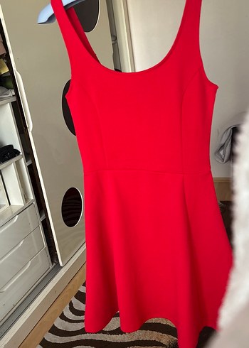 Kırmızı V Yakalı Midi Kadın Elbise - Görsel 4