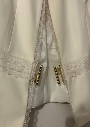 Düğmeli Beyaz Midi Kadın Blazer Ceket - Görsel 3