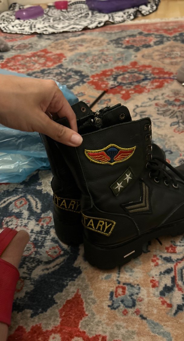 Kemer Detaylı Siyah Deri Biker Bot - Görsel 5