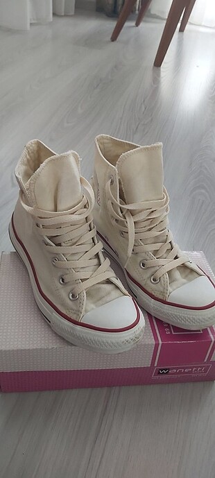 Converse