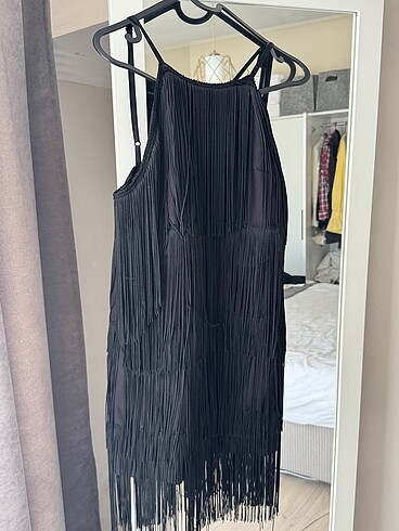 Zara püsküllü mini elbise