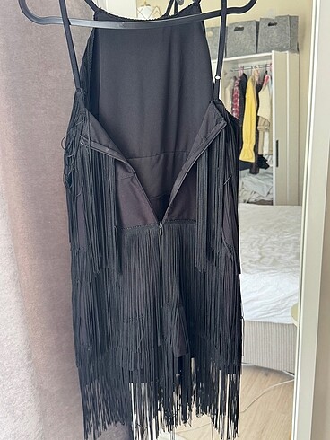 xs Beden püsküllü mini elbise