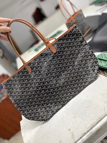Goyard saint loise Pm kol çantası