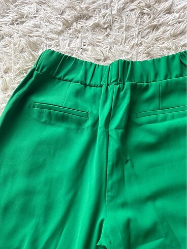 l Beden yeşil Renk İpekyol pantolon