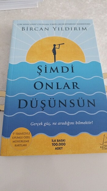 Şimdi onlar düşünsün