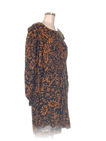 Zara Zara Kısa Elbise %70 İndirimli.